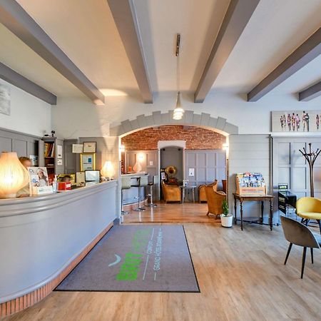 Brit Hotel Roanne - Le Grand Hotel Екстериор снимка